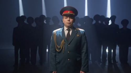 Vojenský zbor spieva virálny hit „Sigma Boy“ (VIDEO)