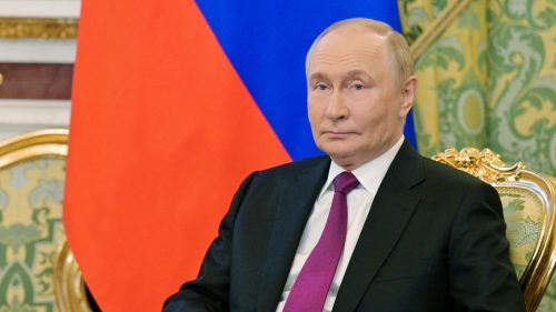 Putin sa vyjadril k možnému stretnutiu so Zelenským