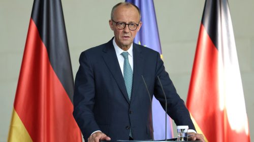 Nemecko pozastavilo dodávky zbraní Izraelu kvôli Gaze