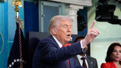 Stretnutie na Aljaške, konflikt na Ukrajine a obchod s Ruskom: kľúčové poznatky z Trumpových otázok a odpovedí
