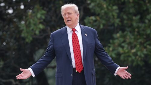 Trump opäť odložil zvýšenie ciel pre Čínu