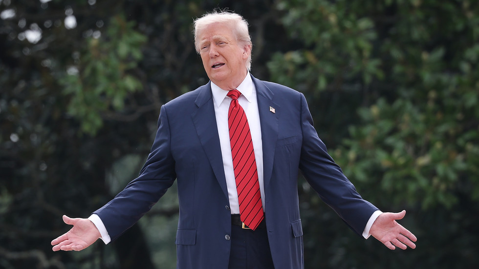 Trump opäť odložil zvýšenie ciel pre Čínu