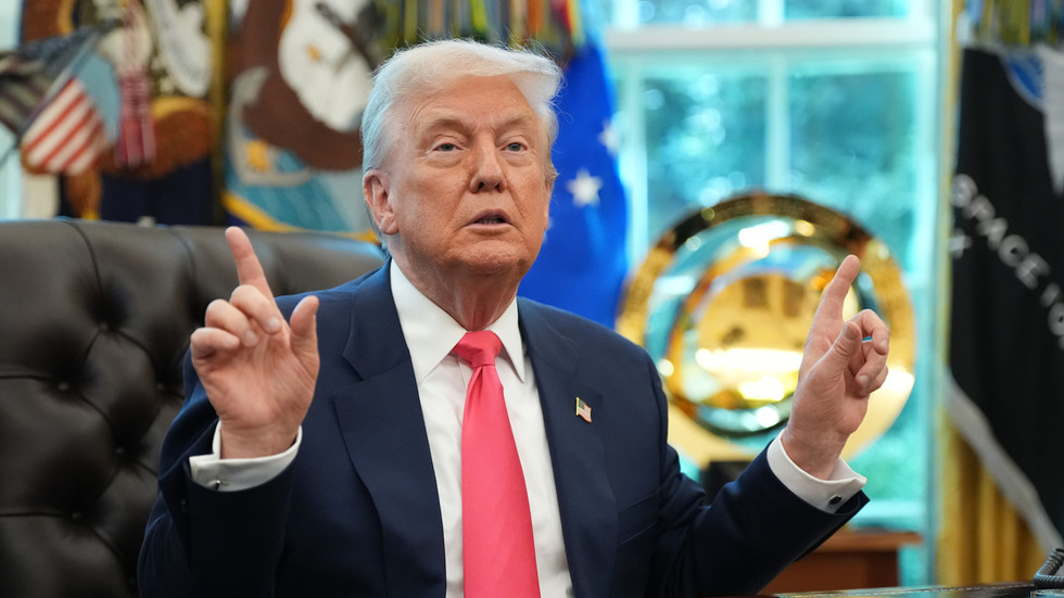 Trump tvrdí, že stretnutie s Putinom zlyhá v jednej štvrtine