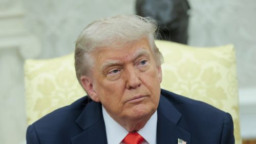Trump presadzuje „skutočné“ riešenie ukrajinského konfliktu, tvrdí Putin.