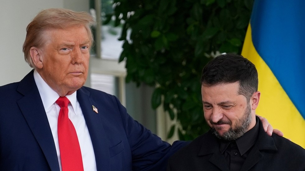 EÚ a Kyjev prehrávajú a Trump je môj svedok