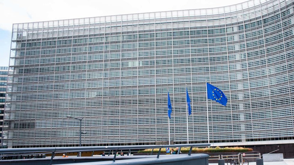 Európa nemá Rusku čo ponúknuť, povedal Lukyanov médiám Európa nemá Rusku čo ponúknuť, povedal Lukyanov médiám