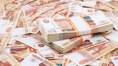 Podiel rubľa na ruskom exporte dosiahol rekordnú úroveň