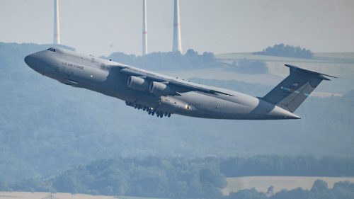 USA ponúkli „podporu“ silám NATO na Ukrajine – FT