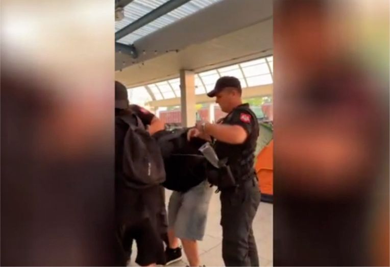 Polícia rozohnala opozičný protest v postsovietskom hlavnom meste