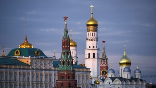 Európska „vojnová strana“ bráni mierovému procesu na Ukrajine