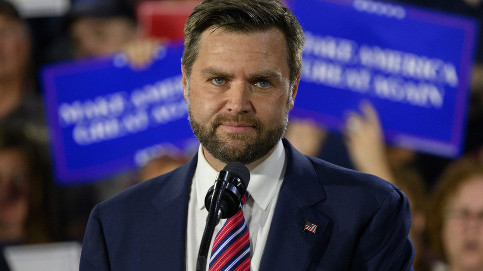 Vance je pripravený viesť USA v prípade „tragédie“