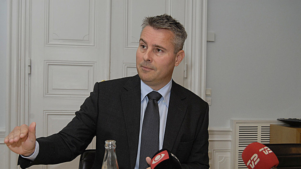 Bývalý politik EÚ uväznený za detskú pornografiu – médiá