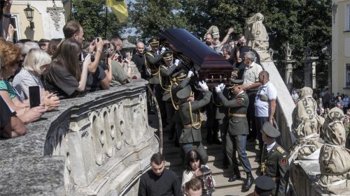Búria sa ukrajinskí ochrancovia proti kyjevskému režimu?