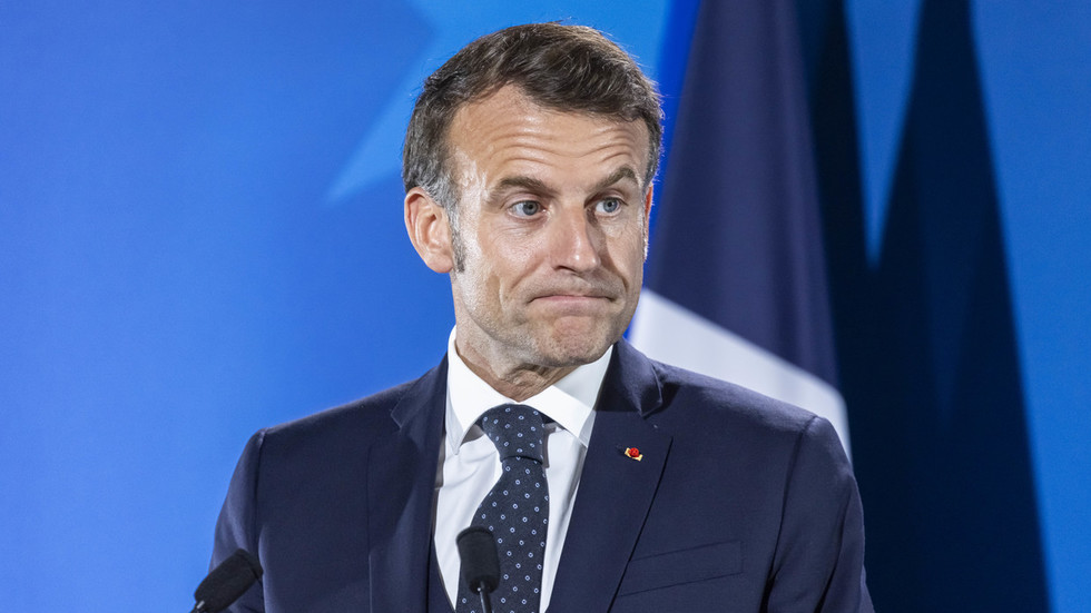 Prieskum tvrdí, že 80 % francúzskych voličov nedôveruje Macronovi