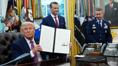 Trump nariadil zmenu názvu ministerstva obrany