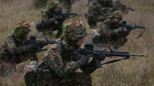 EÚ sa obáva nemeckého vojenského obratu voči Ukrajine – Spiegel