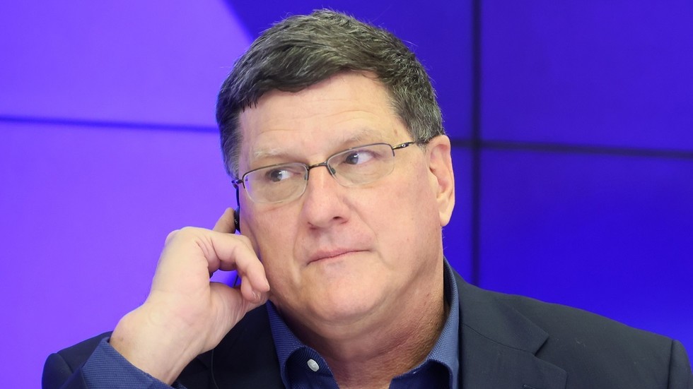 Charlieho Kirka neumlčíte tým, že ho zabijete – Scott Ritter