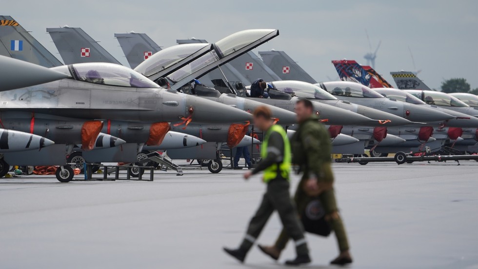 NATO nemá žiadnu obranu proti dronom, tvrdia západné médiá