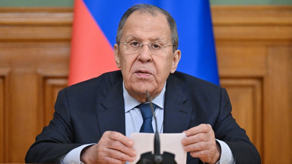 Lavrov: „Na rokovaniach o Ukrajine nie je miesto pre EÚ“