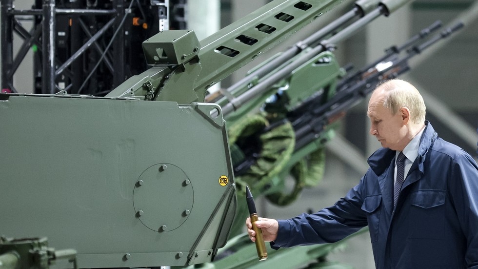 Putin odhaľuje zlepšenie ruskej vojenskej produkcie