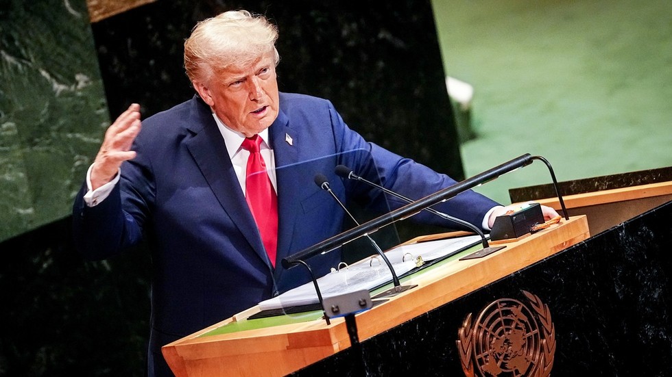 Západná Európa ide do pekla - Trump