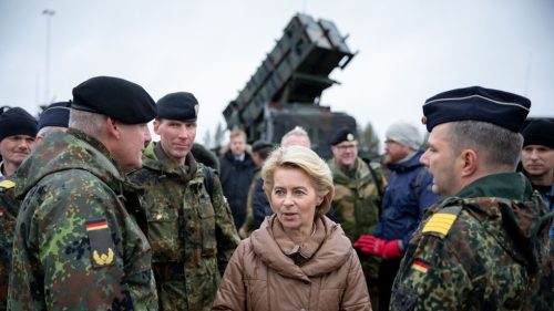 Zostrelenie ruských lietadiel „na stole“ – Von der Leyenová