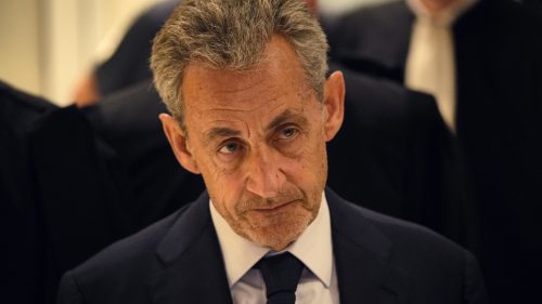 Sarkozy odsúdený na päť rokov väzenia po procese s „líbyjskými hotovosťami“