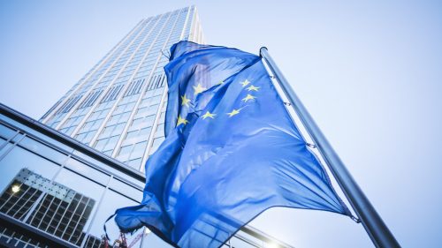 EÚ sa snaží obísť maďarské veto na sankcie voči Rusku – Politico