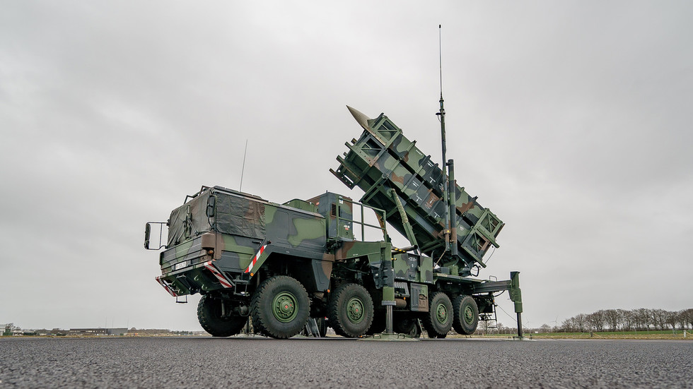 Zelensky sa chváli izraelskými raketami Patriot, ktoré teraz chránia Ukrajinu