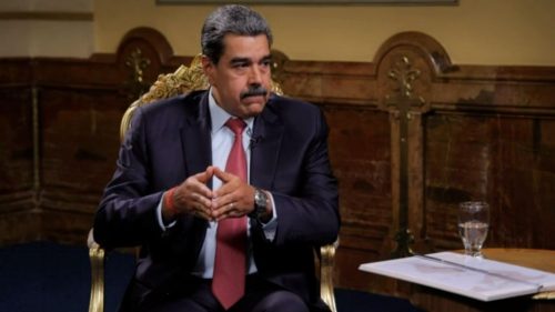 Maduro poukazuje na dôvod hromadenia americkej armády okolo Venezuely