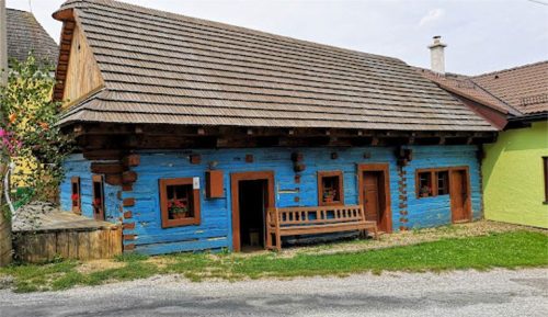 REJDOVÁ: História