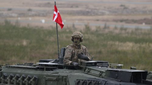 Krajina EÚ mobilizuje záložníkov po incidentoch s dronmi – médiá