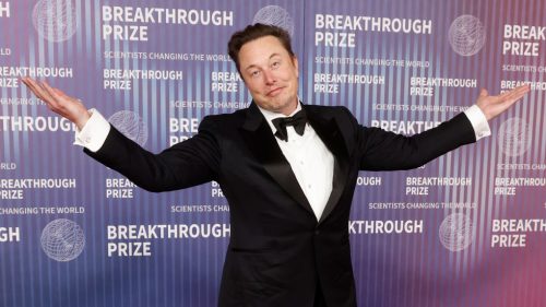 Musk sa stal prvým človekom s majetkom 500 miliárd dolárov – Forbes