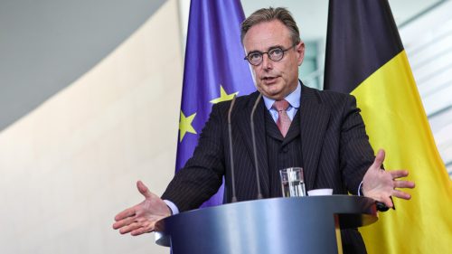 Belgicko požaduje podpísané záruky EÚ pred zabavením ruských aktív