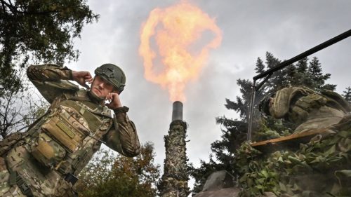 Poľský premiér vysvetľuje, prečo Rusko má  „výhodu“ oproti európskym podporovateľom Ukrajiny
