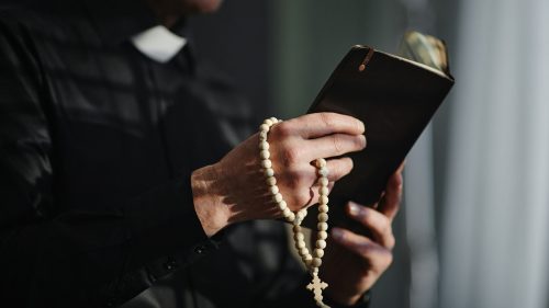 Africké obete zneužívania žalujú anglikánsku cirkev