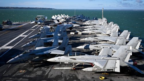 Pentagon schvaľuje stíhačku novej generácie amerického námorníctva – Reuters