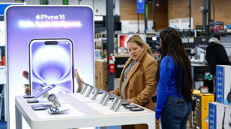 Apple ruší chybnú spravodajskú službu o umelej inteligencii