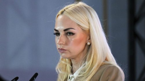 Kandidát na vstup do EÚ sa pripravuje na konflikt s Ruskom, tvrdí opozičná osobnosť