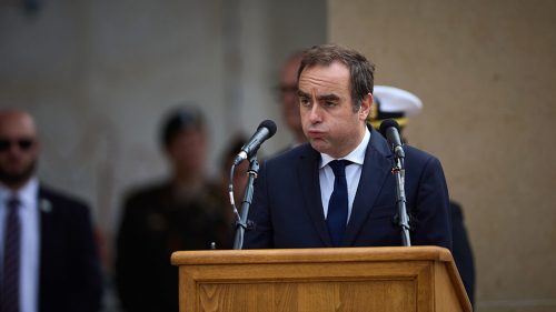 Francúzsky Macron opätovne vymenoval Lecornua za premiéra