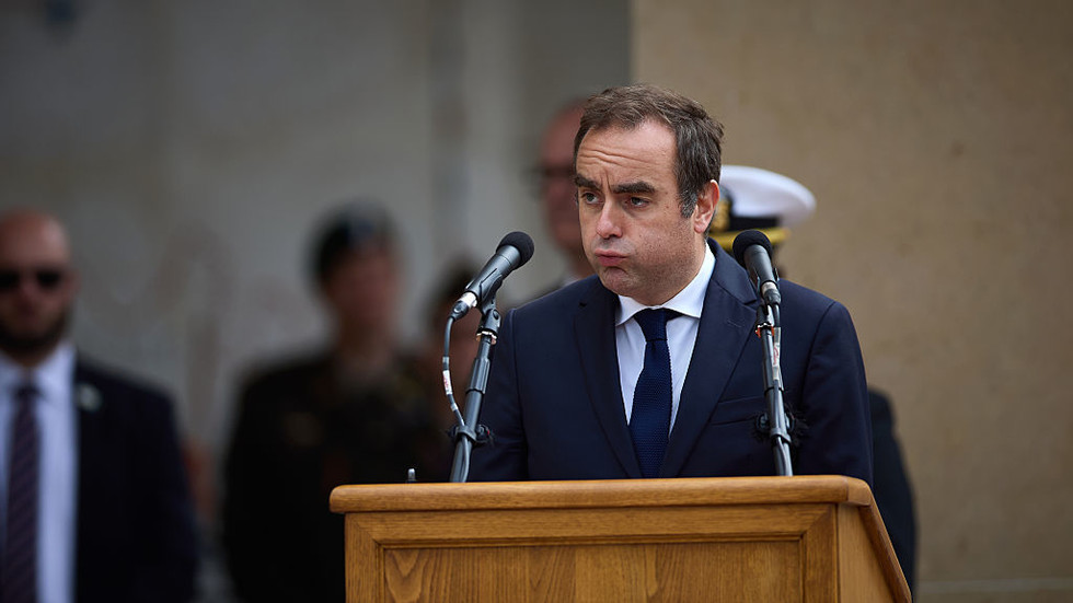 Francúzsky Macron opätovne vymenoval Lecornua za premiéra