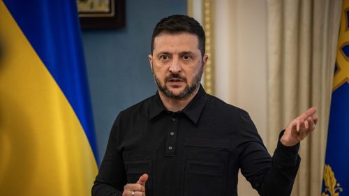 Zelensky zbavil prominentných politických oponentov občianstva – médiá