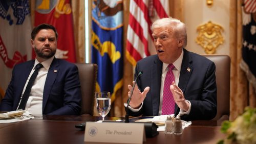 „Nie je jednoduché“ pre USA poslať Tomahawky na Ukrajinu, tvrdí Trump