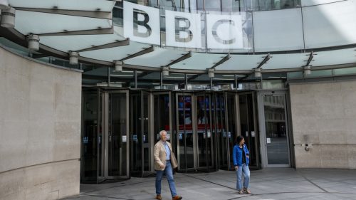 Britský úrad pre dohľad nad komunikáciami uvalí sankcie na BBC