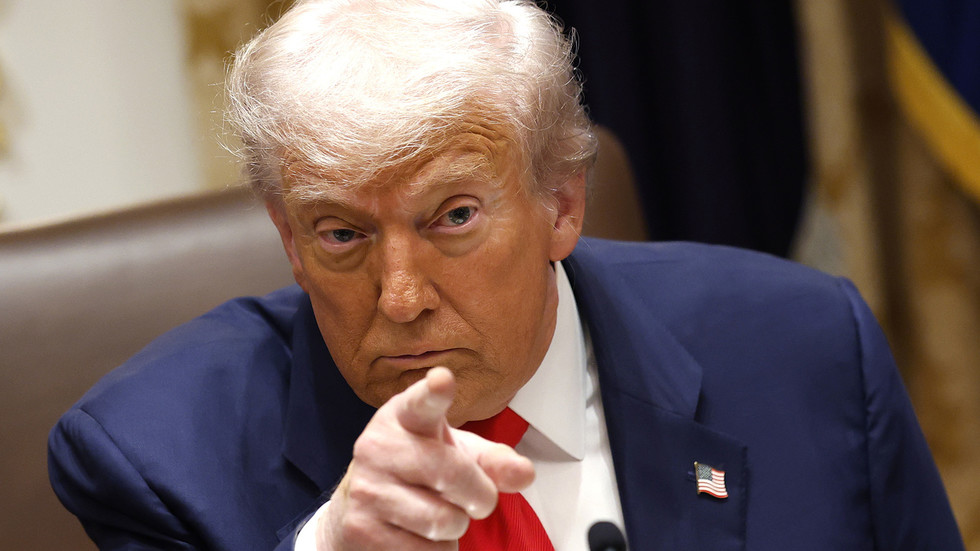 Trump potvrdil povolenie operácií CIA vo Venezuele