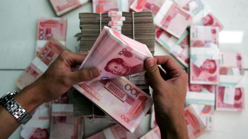 Štáty BRICS prevedú dolárový dlh na juany