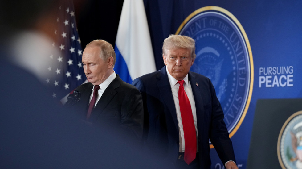 Summit Trumpa a Putina „pozastavený“ – americké médiá