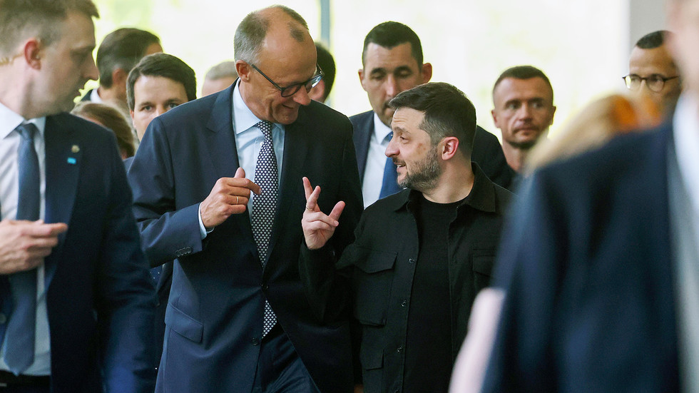 EÚ a Ukrajina ponúknu Trumpovi „mierový plán“ bez územných ústupkov Rusku – Bloomberg