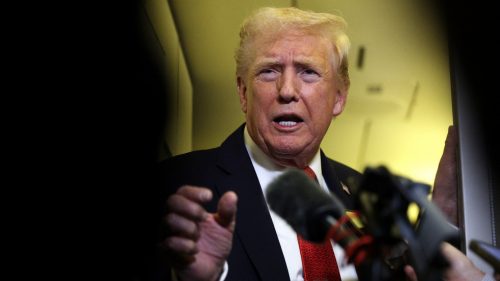 Trump povedal, že stretnutie s Putinom je zrušené.