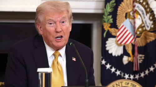 Trump popiera, že by Ukrajine umožnil podniknúť útoky na diaľku na Rusko